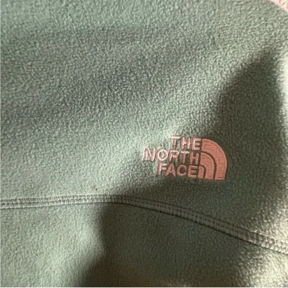 The North Face glacier cropped fleece 1/4 zip in wasabi green M - Picture 6 of 7